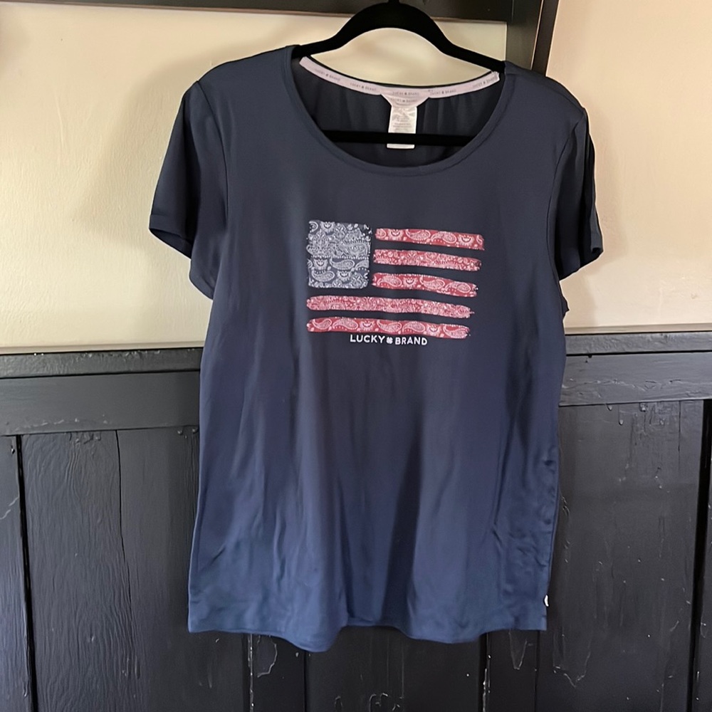 Lucky brand flag short sleeve tshirt navy short sleeve EUC large